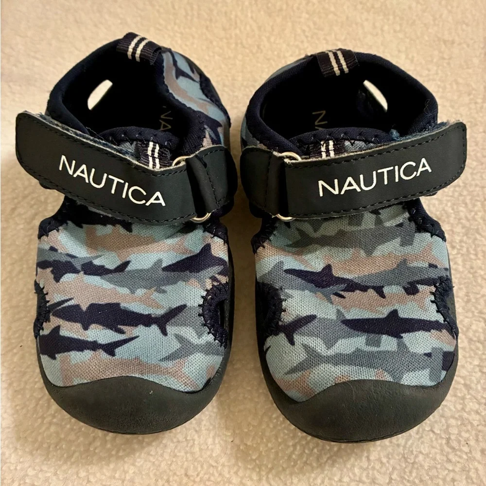 Nautica “Kettle Gulf” Toddler Size 6 Shark Camo Neoprene Velcro Sandals Animals
